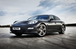 Porsche Panamera Diesel, front